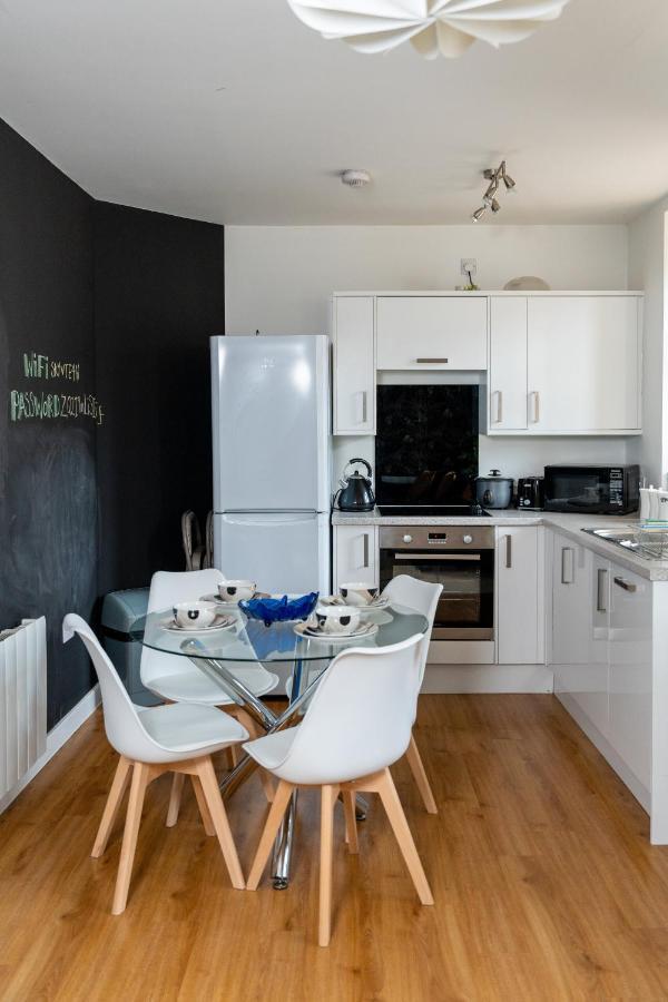 Modern & Spacious Flat In The Centre Of Bristol! Экстерьер фото